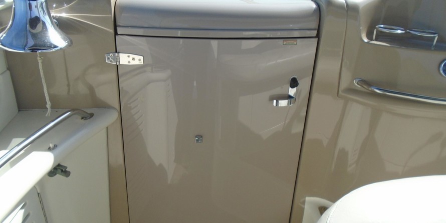 Sea Ray 410 Sundancer