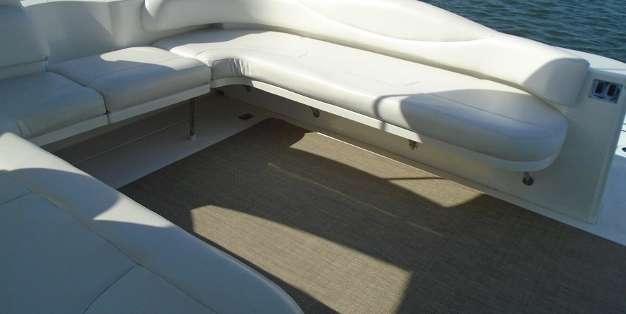 Sea Ray 410 Sundancer