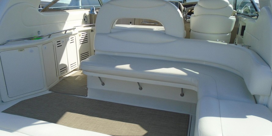 Sea Ray 410 Sundancer