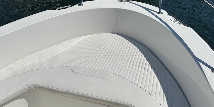 Boston Whaler 190 Outrage