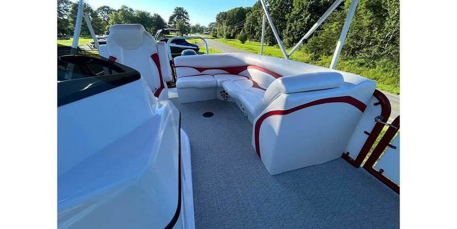 Starcraft Marine Surf Series 230 SCX