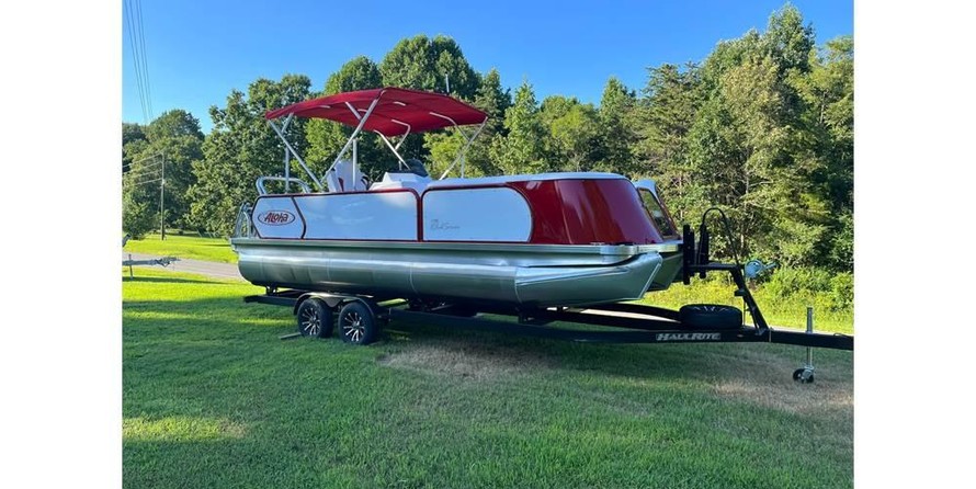 Starcraft Marine Surf Series 230 SCX