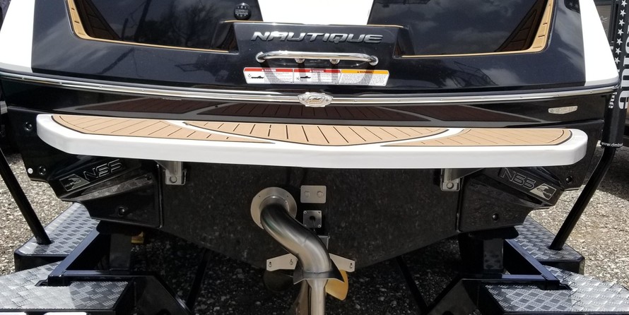 Super Air Nautique 230