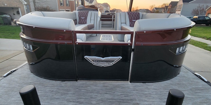 Regal 27 FasDeck RX