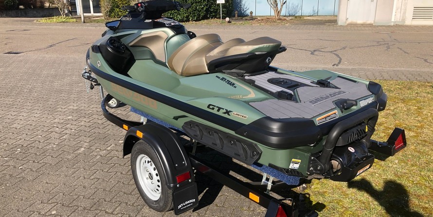 Sea-Doo GTX Limited 300