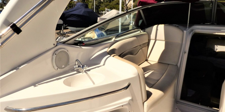 Chaparral 270 Signature