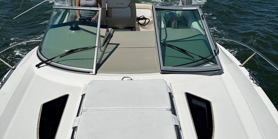 Sea Ray 330 Sundancer