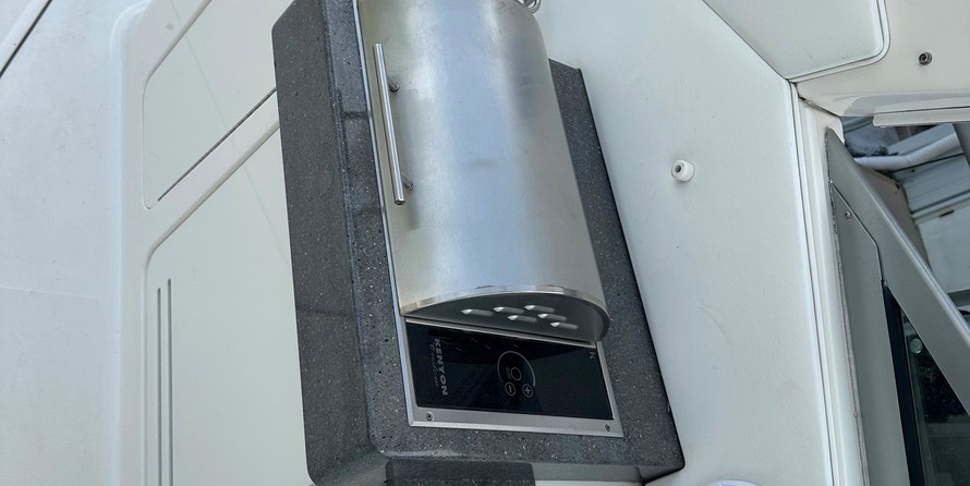 Sea Ray 330 Sundancer