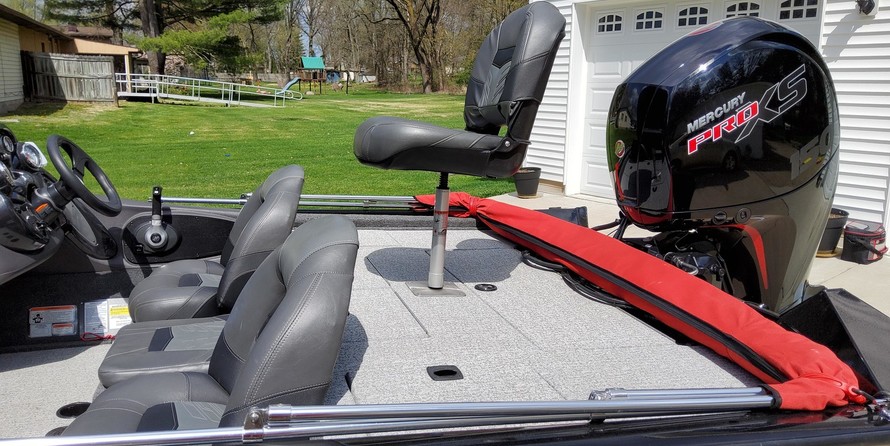 Tracker Pro Team 195 TXW