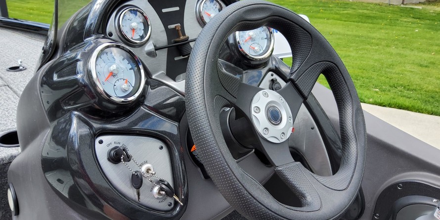 Tracker Pro Team 195 TXW