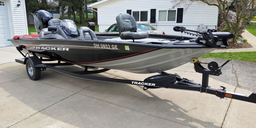 Tracker Pro Team 195 TXW