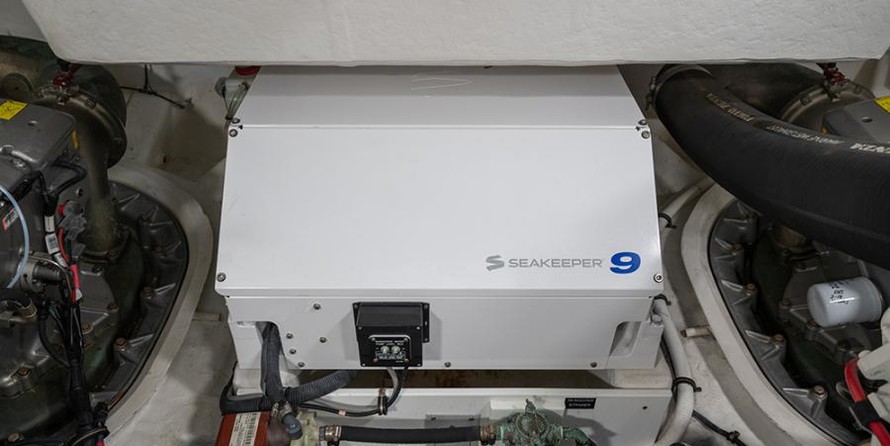 Cruisers Yachts 60 Cantius