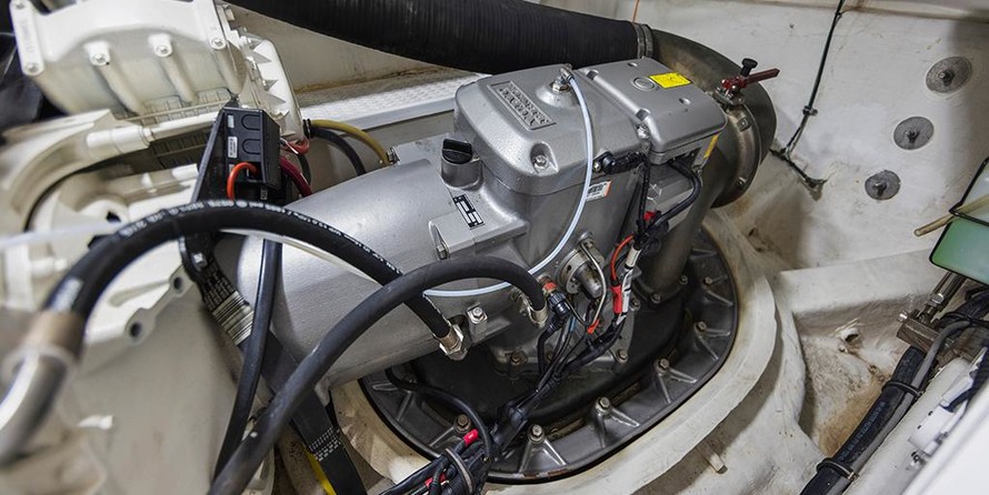 Cruisers Yachts 60 Cantius