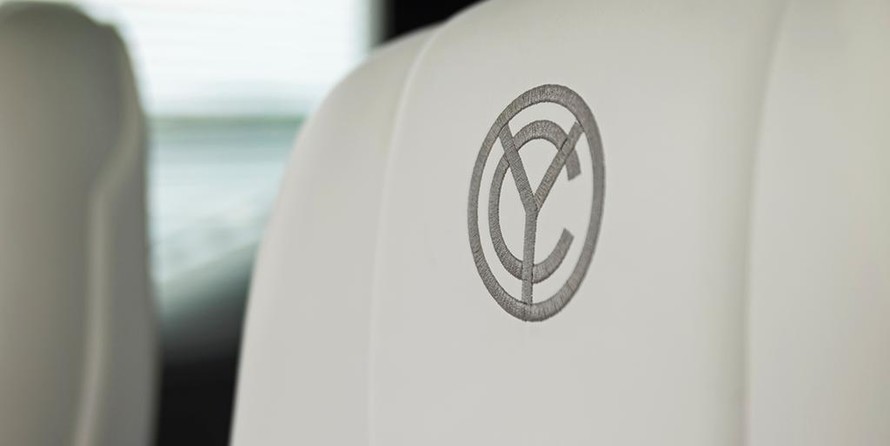 Cruisers Yachts 60 Cantius