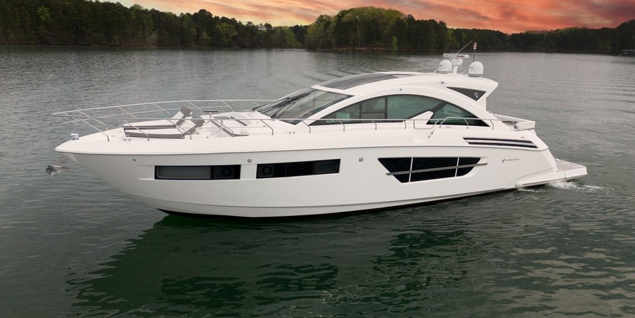 Cruisers Yachts 60 Cantius