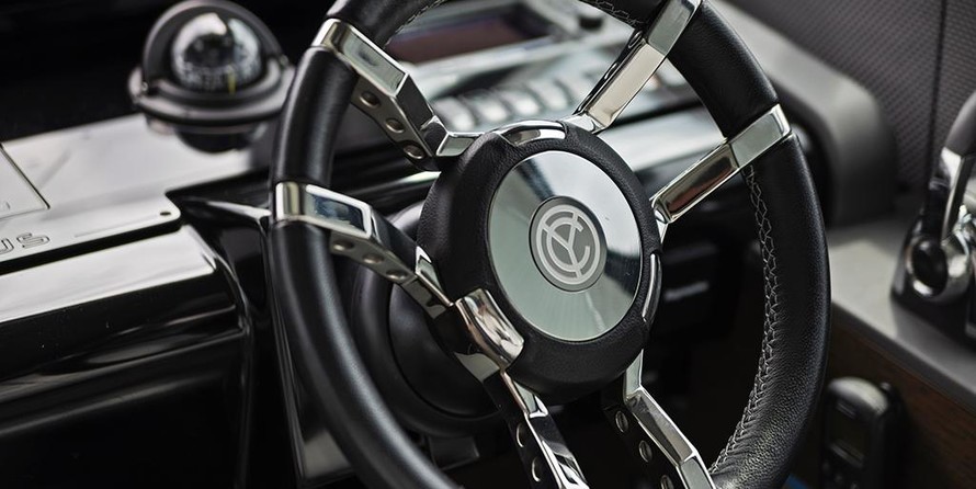 Cruisers Yachts 60 Cantius