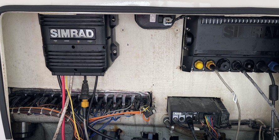 Cobia 217 center console