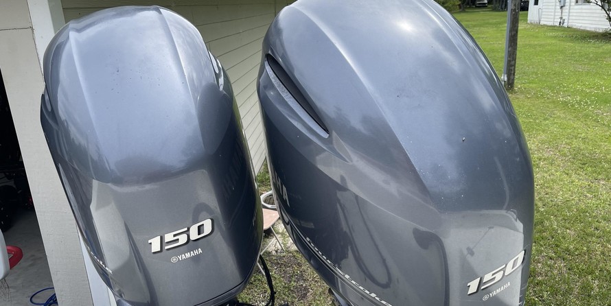 Cobia 217 center console