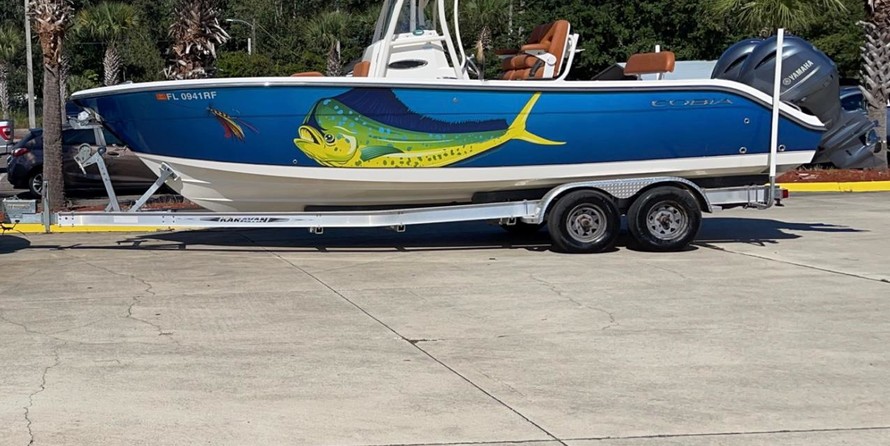 Cobia 217 center console