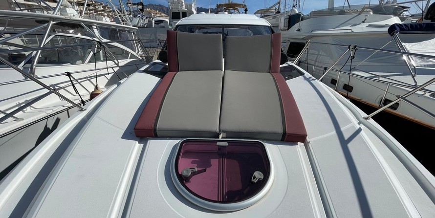 Beneteau Gran Turismo 44