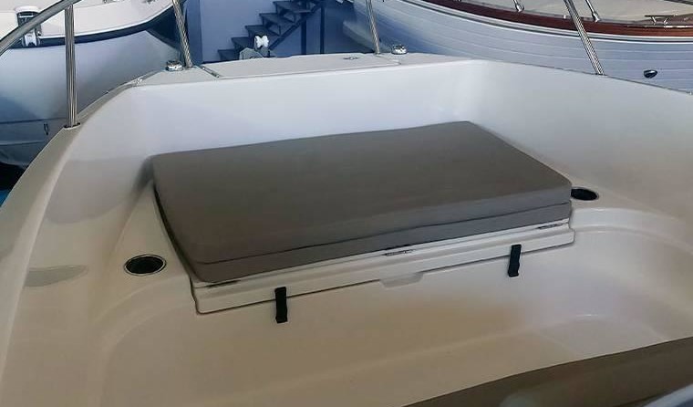 Quicksilver Activ 675 Open