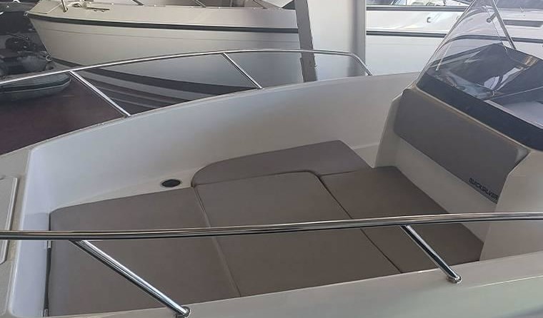 Quicksilver Activ 675 Open