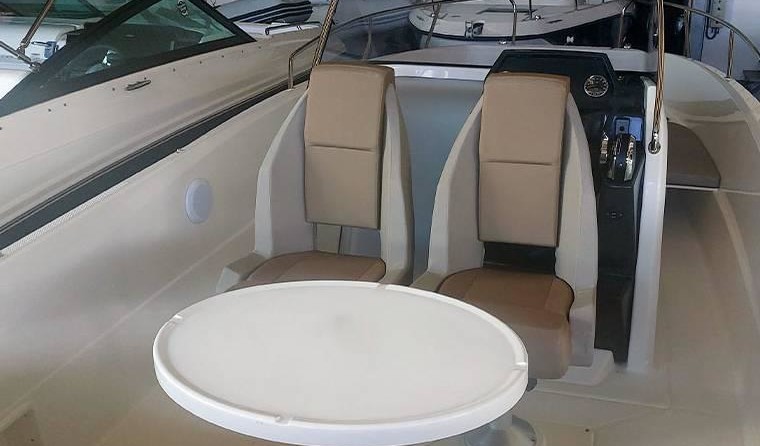 Quicksilver Activ 675 Open