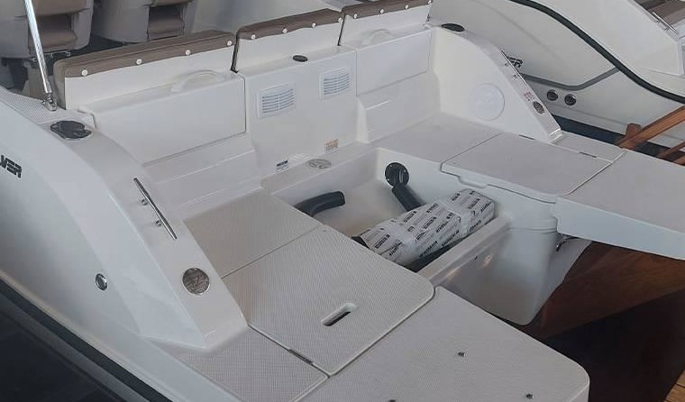 Quicksilver Activ 675 Open