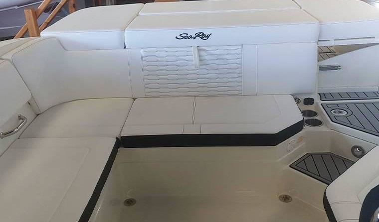 Sea Ray SPX 230 OB