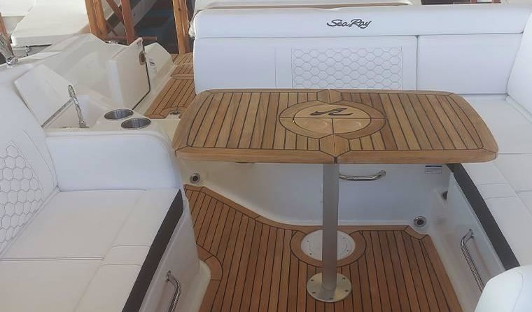 Sea Ray SDX 270 OB