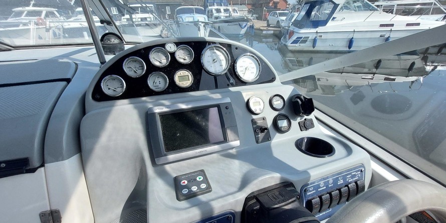 Bayliner 245