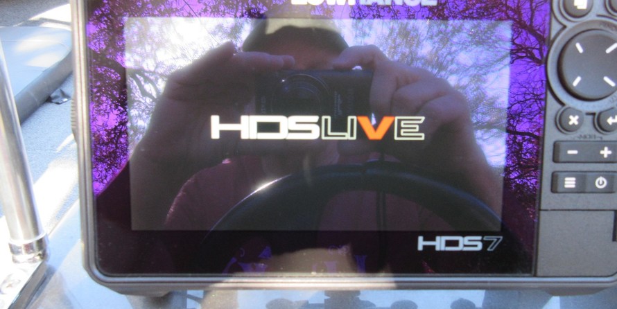 Tracker Targa V-18 Combo