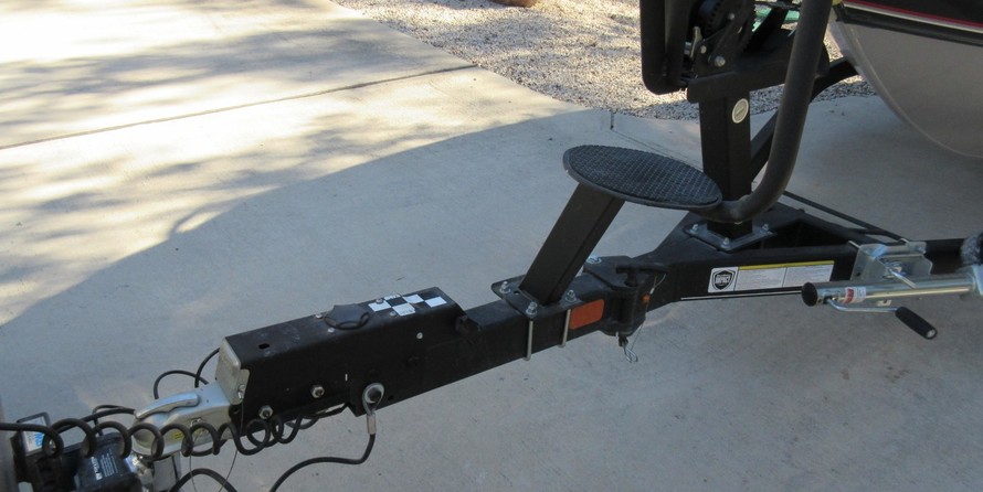 Tracker Targa V-18 Combo