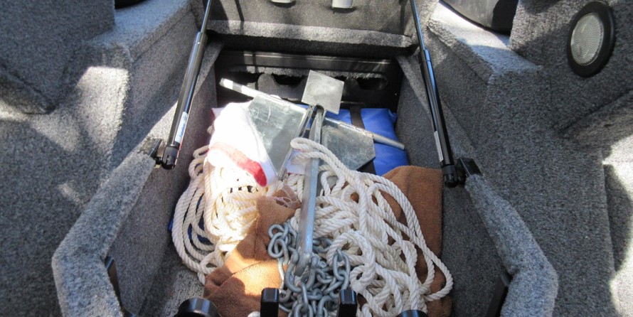 Tracker Targa V-18 Combo