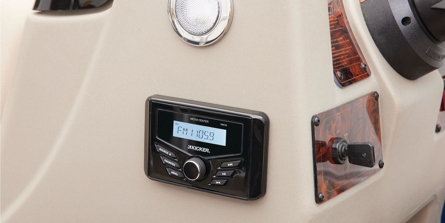 Sun Tracker Bass Buggy 16 DLX ET