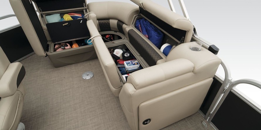 Sun Tracker Party Barge 20 DLX