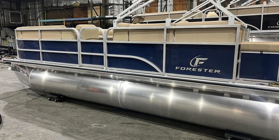 Sunchaser Boats Geneva Cruise 22 LR DH