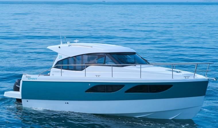 Rodman Spirit 31 Hardtop Outboard