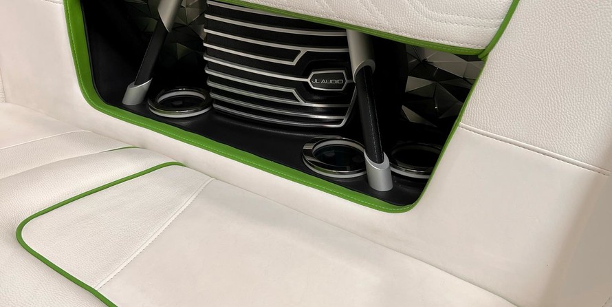 Super Air Nautique G23