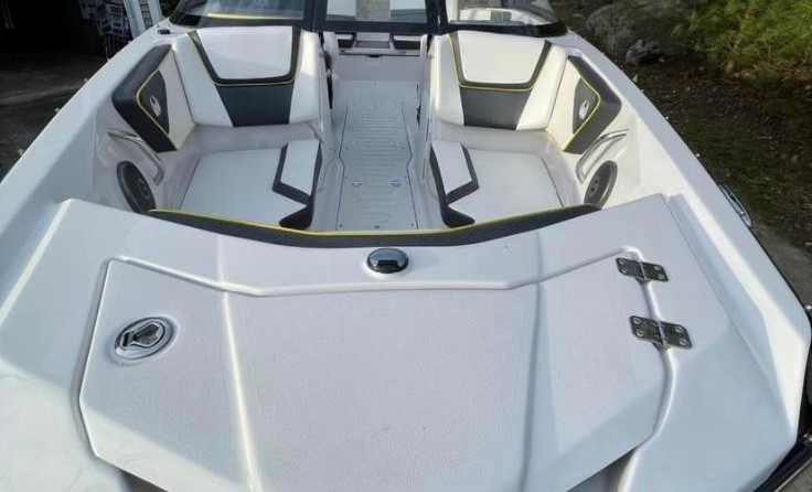 Scarab 215 HO Impulse