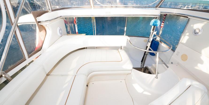 Sea Ray 420 Aft Cabin