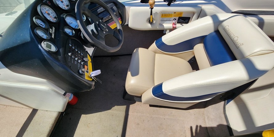 Correct craft air nautique 226 team