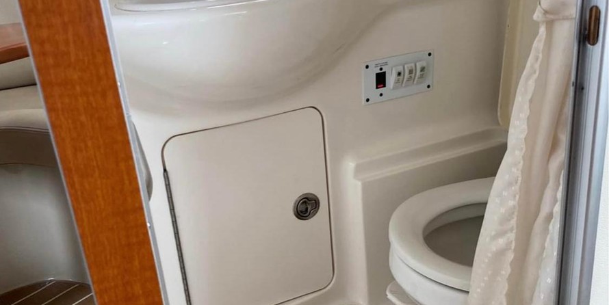 Chaparral 290 Signature