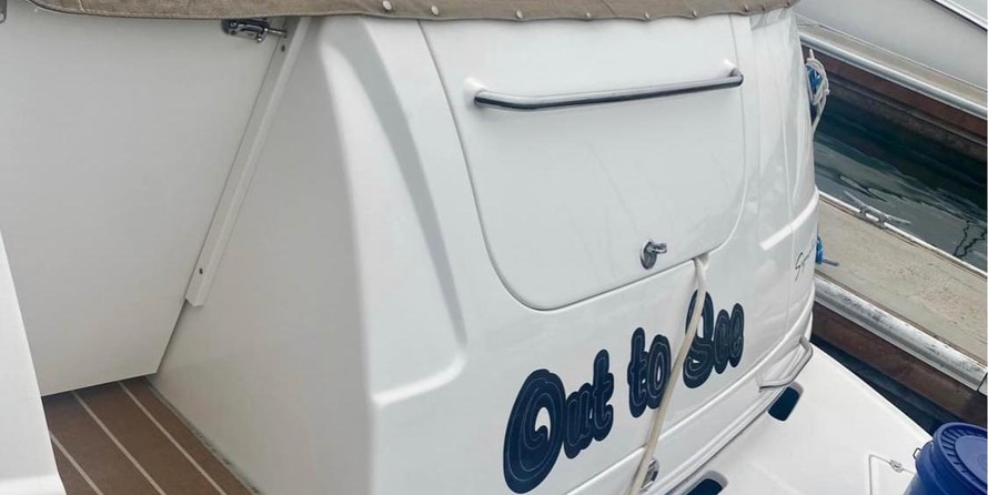 Chaparral 290 Signature