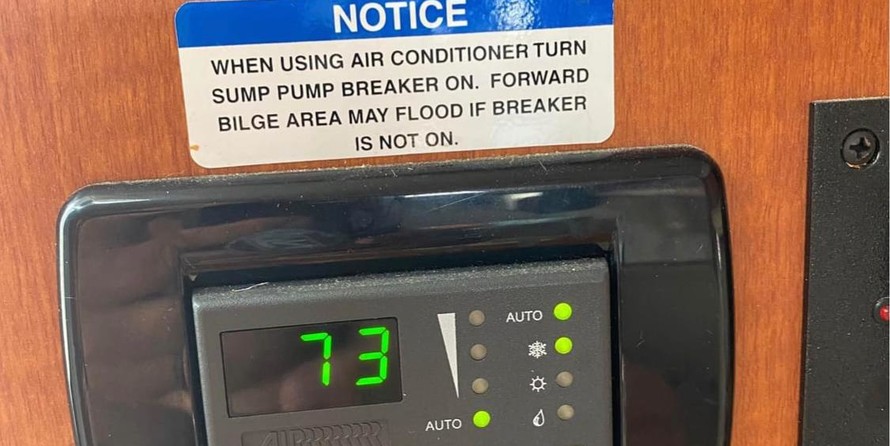 Chaparral 290 Signature