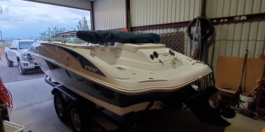 Tahoe 215 Xi