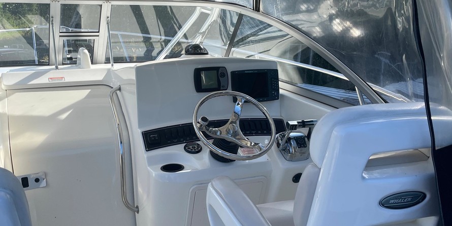 Boston Whaler 285 Conquest