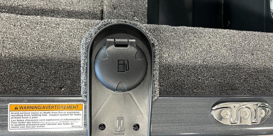 Lund Boats 1675 Impact SS