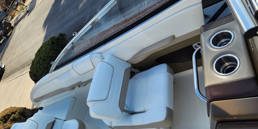 Formula 240 Bowrider