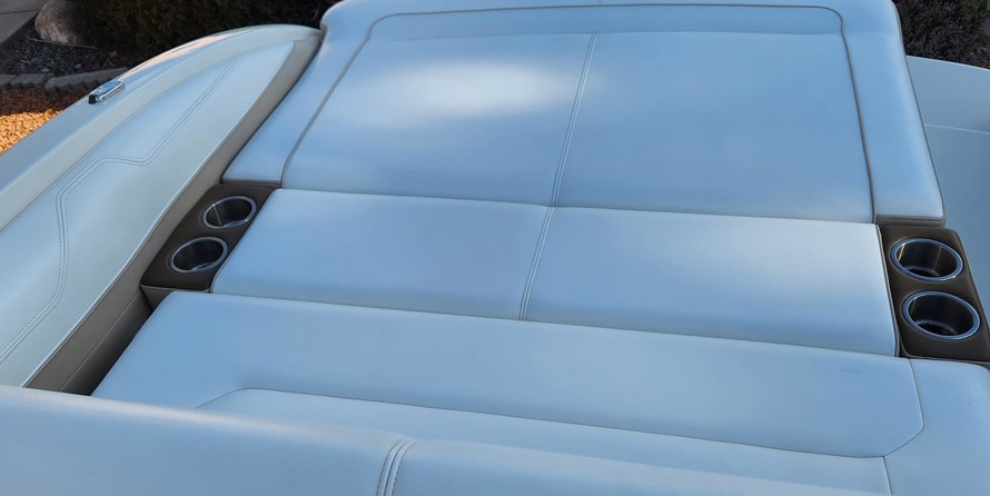 Formula 240 Bowrider